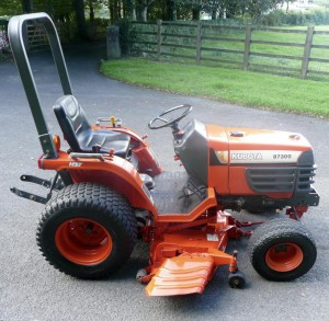 Kubota B7300 HST